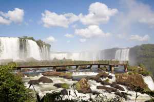 Iguazu-Cosmic Travel