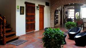 Casa Villa Colonial - Colombia - Cosmic Travel