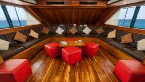 M/Y Letty - Equateur - Cosmic Travel