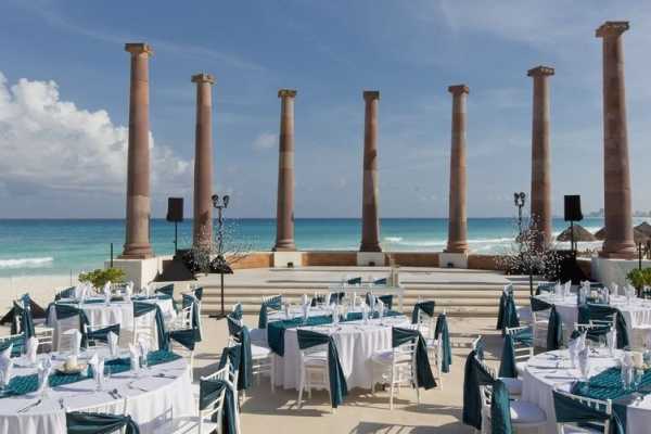 Krystal Cancun - Mexique - Cosmic Travel