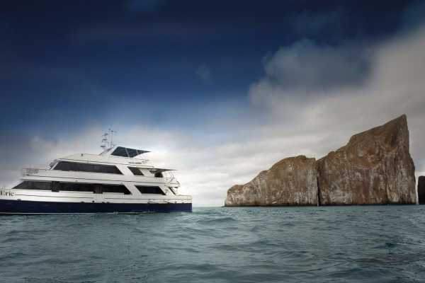 M/Y Letty - Equateur - Cosmic Travel