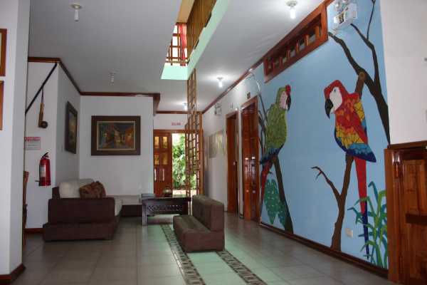 Hostal Macaw - Ecuador - Cosmic Travel