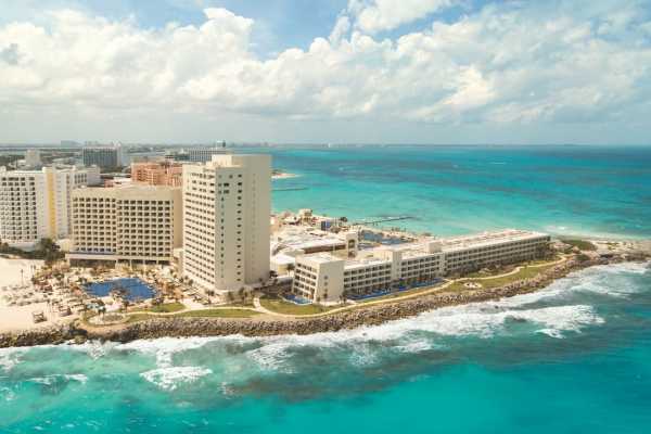 Hyatt Ziva Cancun - Mexico - Cosmic Travel