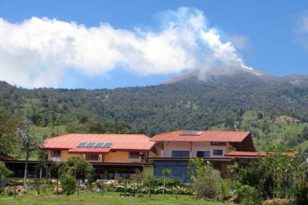Guayabo Lodge - Costa Rica - Cosmic Travel