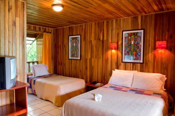 Monteverde Country Lodge - Costa Rica - Cosmic Travel