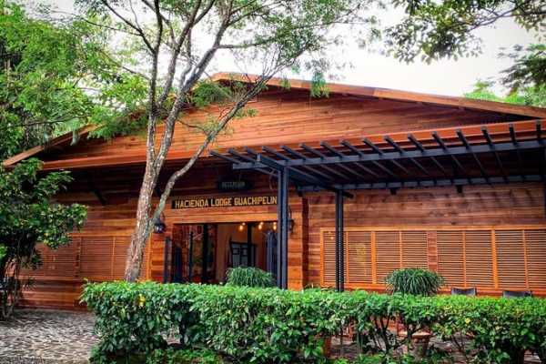 Hacienda Guachipelin - Costa Rica - Cosmic Travel