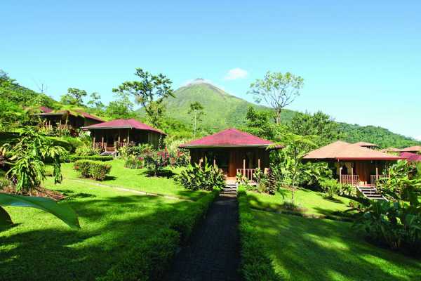 Lomas del Volcan - Costa Rica - Cosmic Travel