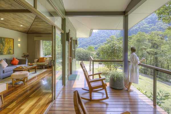 El Silencio Lodge & Spa - Costa Rica - Cosmic Travel