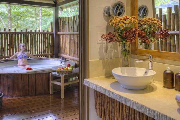 El Silencio Lodge & Spa - Costa Rica - Cosmic Travel
