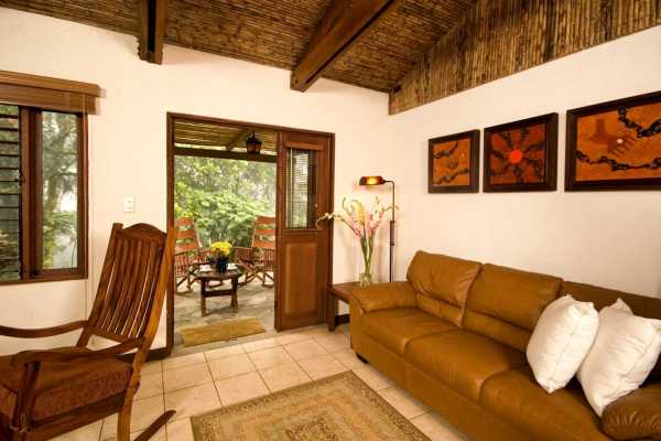 Villa Blanca - Costa Rica - Cosmic Travel