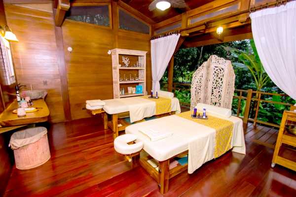 Playa Cativo Lodge - Costa Rica - Cosmic Travel